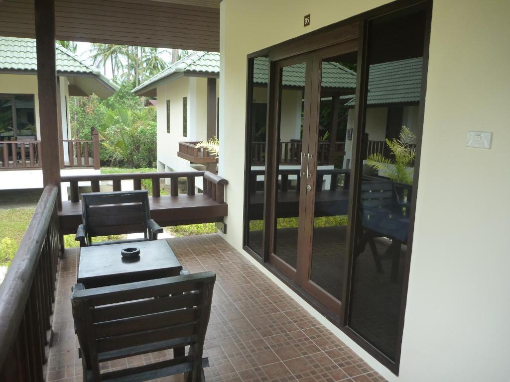 Phatcharee Resort Баан Тай Номер фото